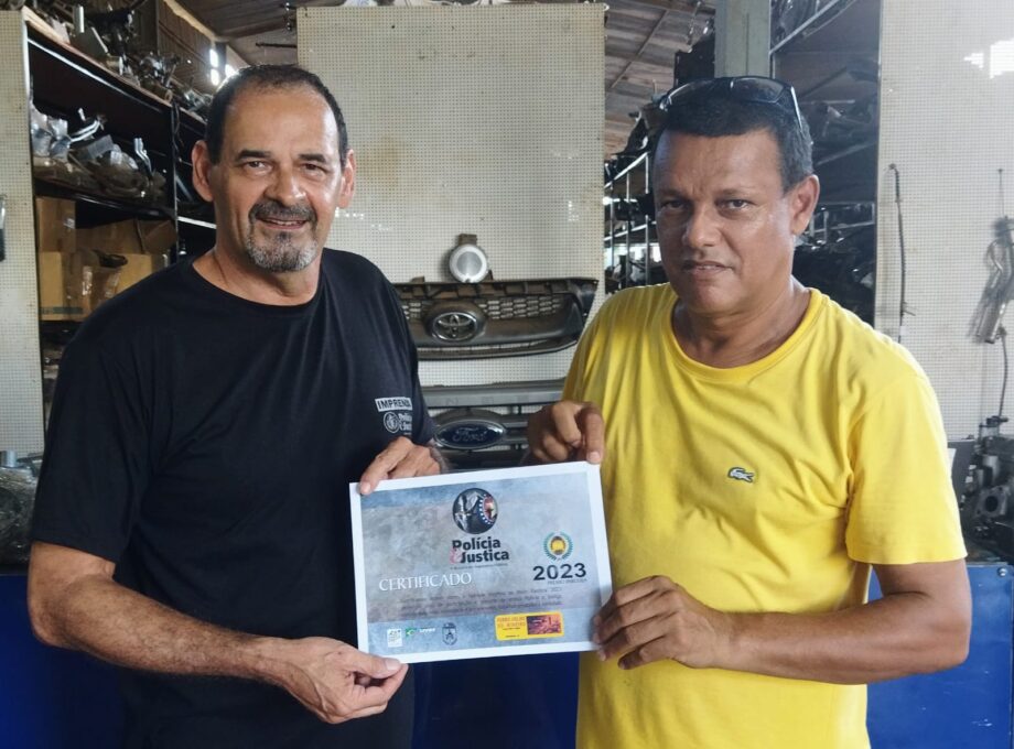 bbeb1c18 d1de 41b7 9e31 be643a022e35 1